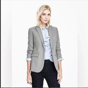 Classic Banana Republic Grey Blazer Size 6